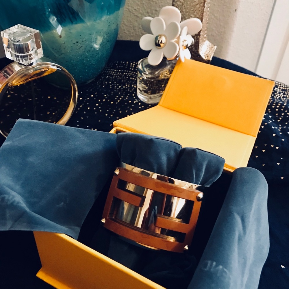 FENDI cuff